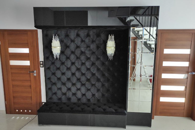 Zabudowa korytarza <-